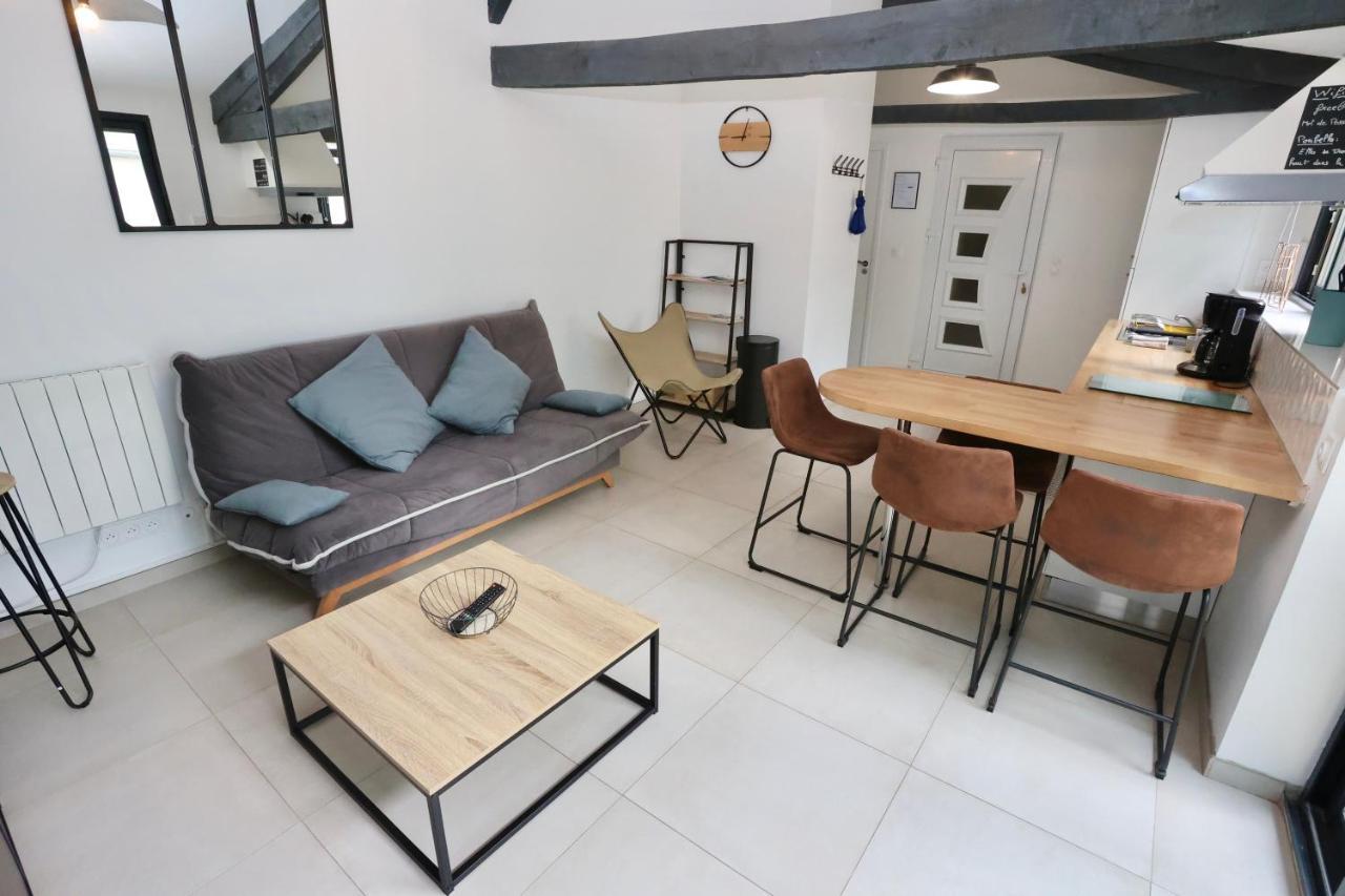Ferienwohnung L'Atelier Et Sa Terrasse Pontivy Exterior foto