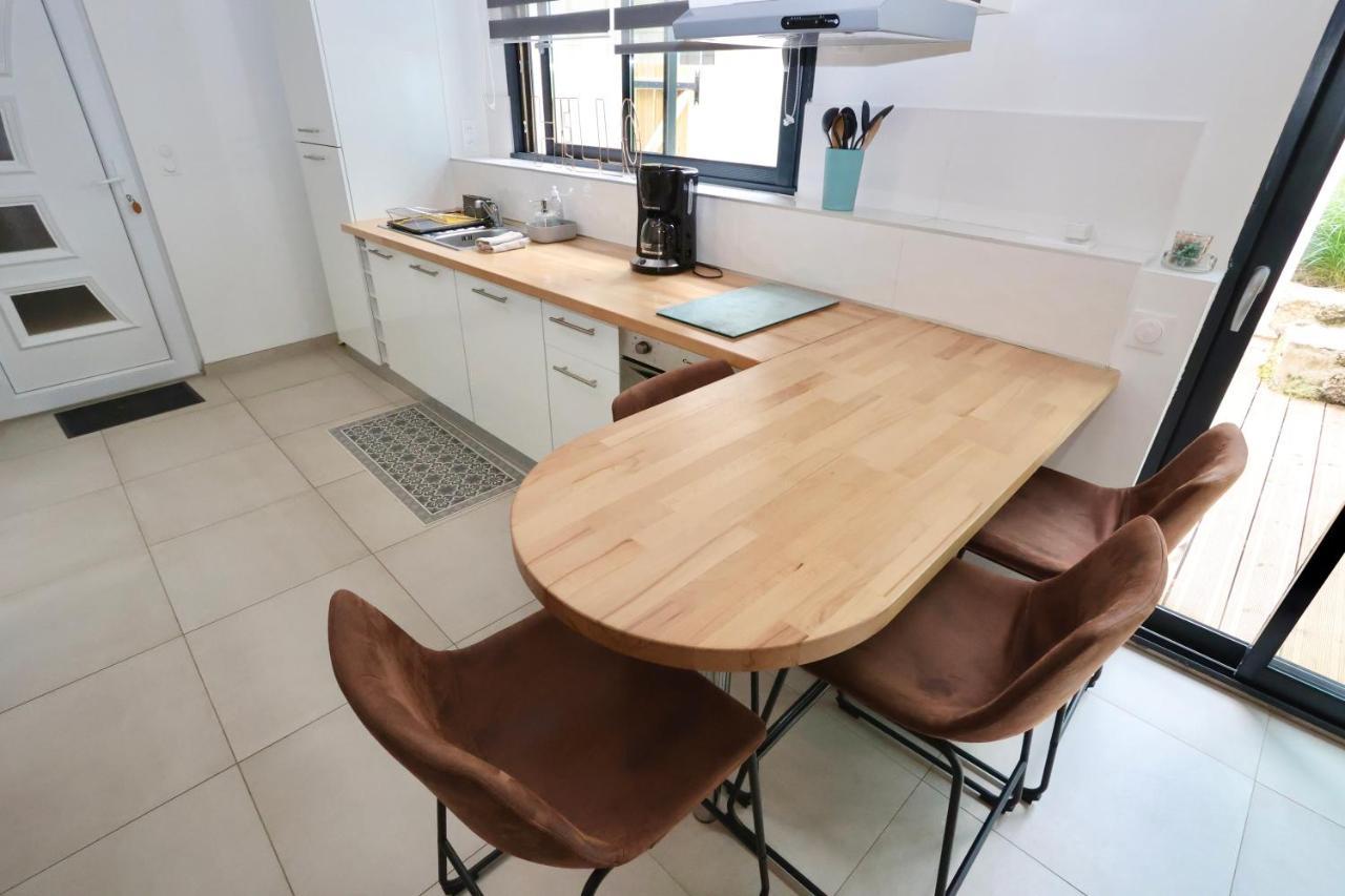 Ferienwohnung L'Atelier Et Sa Terrasse Pontivy Exterior foto