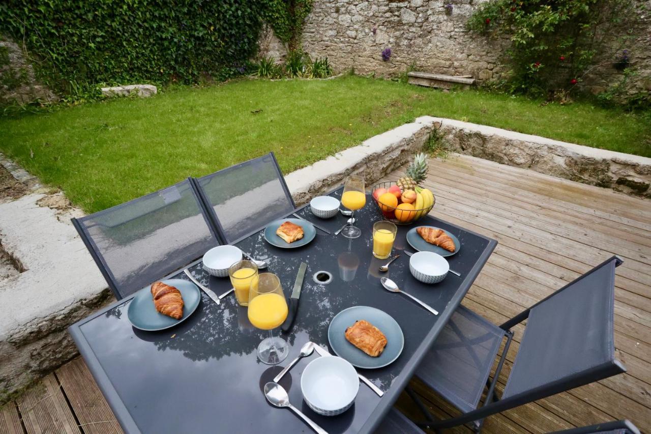 Ferienwohnung L'Atelier Et Sa Terrasse Pontivy Exterior foto